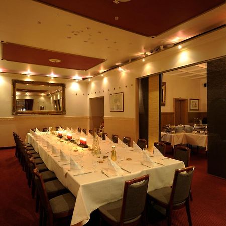 Hotel Zur Heidebluete Hambuhren Екстер'єр фото