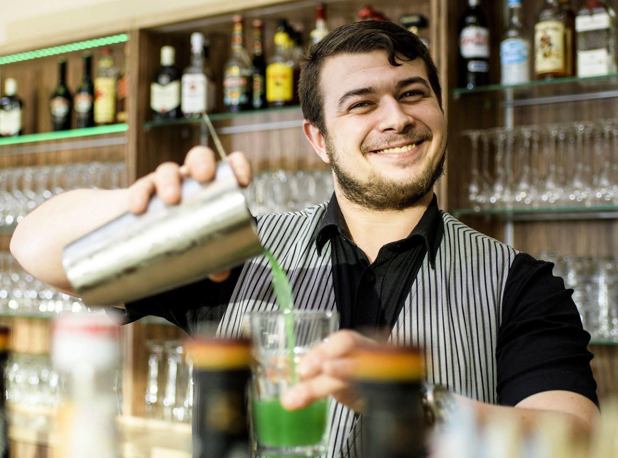 Hotel Zur Heidebluete Hambuhren Екстер'єр фото